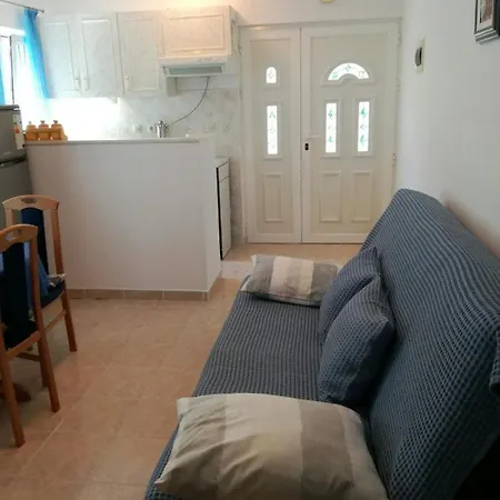 Apartment Pearl Vinisce